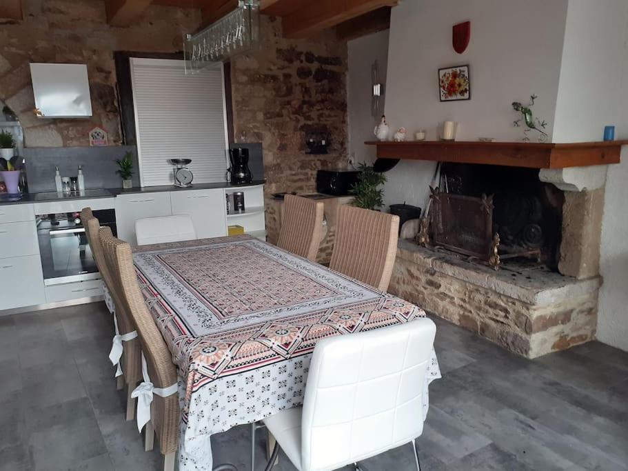 Maison De Caractere Au Coeur Des Grands Causses Viala-du-Tarn
